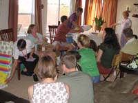 07-Uncle_Richie_and_Aunt_Nancy_are_helping
