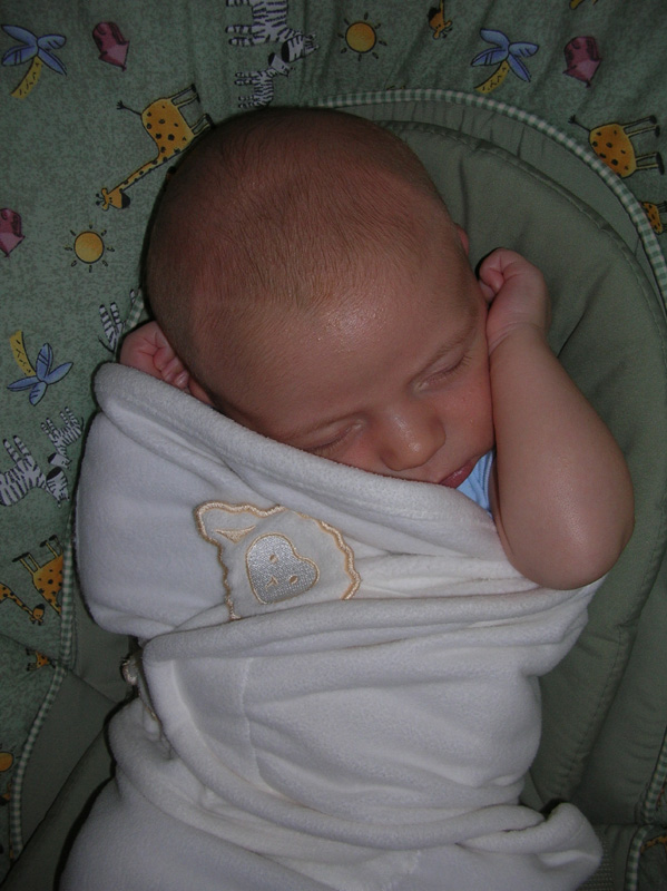 13-close-up_of_Kenny_sleeping_in_his_swing