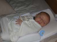 16-caught_Kenny_sleeping-20070801-two_months_old
