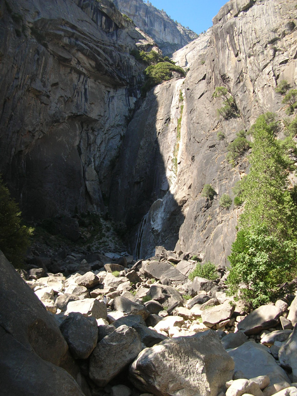 034-lower_Yosemite_Falls