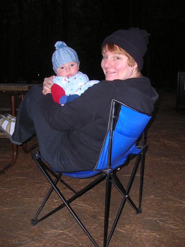 088-Kenny_relaxing_with_Mommy