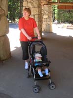 029-taking_a_stroll_on_the_way_to_lower_portion_of_Yosemite_Falls