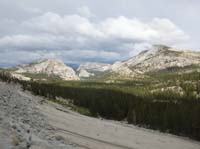 161-east_portion_of_Yosemite_with_winter_storm_rolling_in