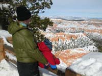 048-Mommy_and_Kenny_at_Bryce_Point