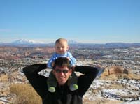 083-Mommy_and_Kenny_at_viewpoint