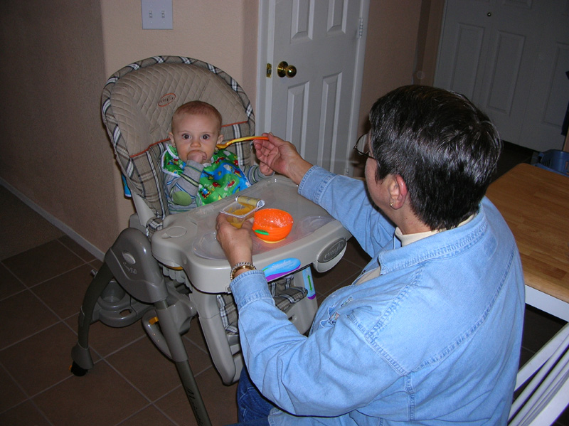 08-Baba_feeding_Kenny