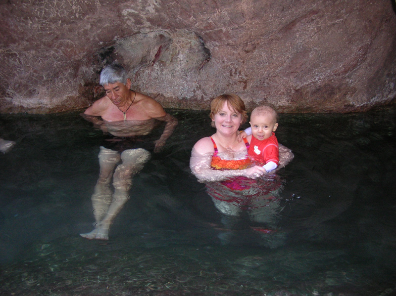 41-Uncle_Peppe-Mommy-Kenny-enjoying_hot_spring