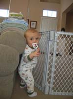 15-help_let_me_out_of_this_place