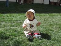 25-playing_in_the_grass
