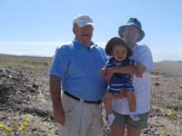 33-Kenny_at_Death_Valley_with_Grandpa_and_Grammy