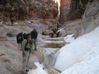 18-scenic_views_in_a_canyon