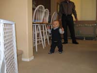 19-Kenny_all_dressed_up