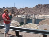 02-Mommy_and_Kenny_at_Hoover_Dam