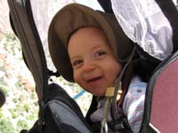 37-Kenny_is_happy_to_hike