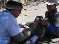 31-Daddy_feeding_Kenny_while_Grandpa_holds_him