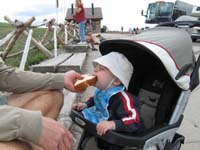 057-Kenny_likes_PB&J