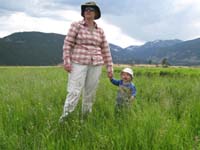 093-the_grass_is_as_tall_as_Kenny