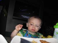22-Kenny_eating_at_Quark's_Bar_at_Star_Trek_Experience_at_LV_Hilton