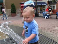 30-Kenny_really_likes_playing_with_the_water