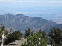 57-zoom_of_Las_Vegas_strip_and_Lake_Mead