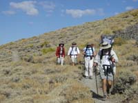 25-Rich_Dave_Mommy_Daddy_and_Kenny_on_the_trail