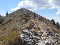 32-Daddy_and_Kenny_on_the_final_stretch_to_Telescope_Peak