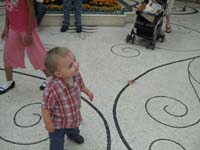 022-Kenny_mesmerized_by_the_water_wheel