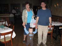 17-Julie_Unruh_in_town_for_a_visit-Kenny_and_Daddy_at_Pasta_Palace_at_Palace_Station