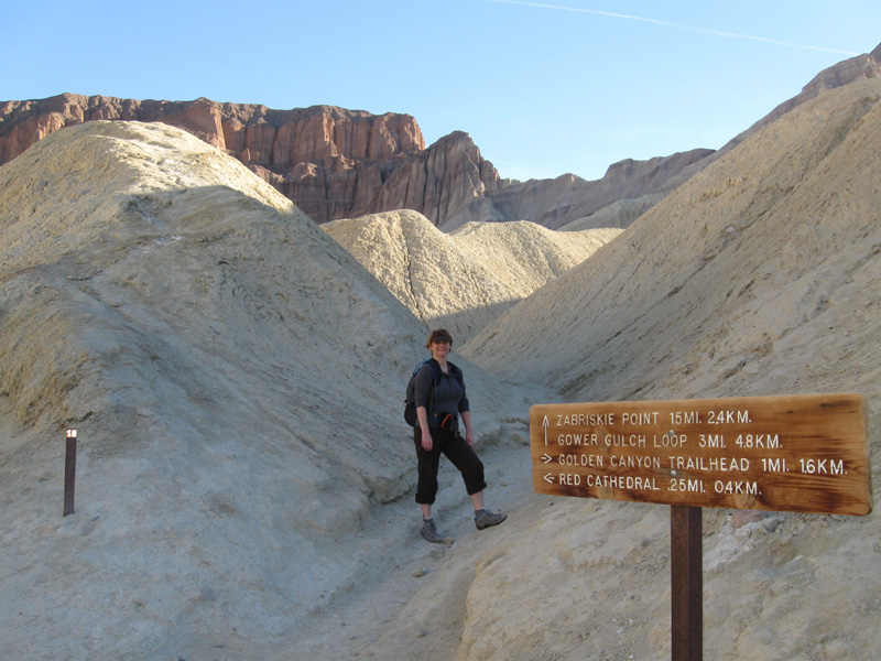 116-Mommy_at_trail_junction