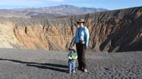 103-Kenny_and_Mommy_at_Ubehebe_Crater