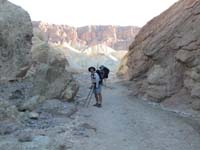 114-Daddy_and_Kenny_in_Golden_Canyon_with_Red_Cathedral