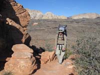 11-Daddy_and_Kenny_approaching_West_Canyon_Overlook-lava_flows_behind_us