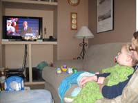 09-Mommy_and_Kenny_taking_in_history
