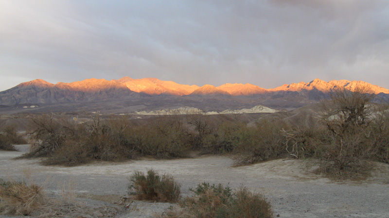 91-sunset_view_of_mountains_to_east