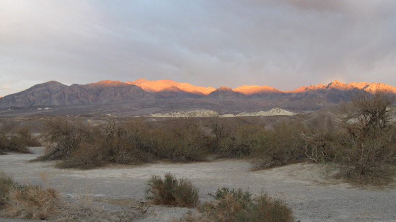 93-sunset_view_of_mountains_to_east