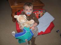 35-Kenny_Nelli_and_Bear_watch_a_video
