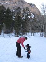 05-Kenny_trying_to_catch_his_balance_in_the_snow