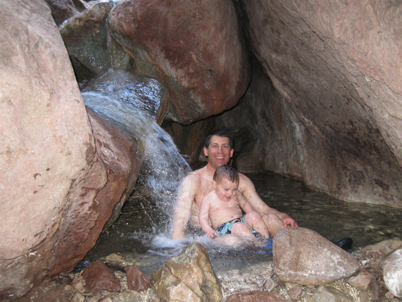 57-Daddy_and_Kenny_under_the_waterfall
