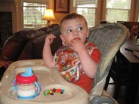 31-Kenny_eating_M&M's