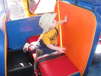 05-foreshadowing_of_the_day_Kenny_rides_in_a_school_bus_to_school