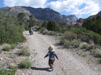 24-Kenny's_still_going_strong_after_70_minutes_of_hiking