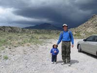 59-Kenny_and_Grandpa_at_beginning_of_Harris_Springs_Rd_to_hike_to_Keyhole_Canyon