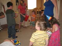 47-the_party_kids_get_their_goody_bags