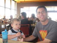 56-Kenny_and_Daddy_at_M_Resort_Cafe