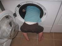 32-despite_past_injuries_he_still_climbs_in_the_washing_machine