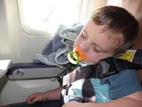 47-finally_Kenny_sleeps-only_20_minutes_of_flight_time_left
