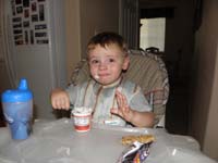 29-smiling_yogurty_Kenny