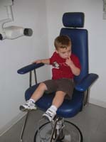 41-patiently_waiting_in_the_chair_for_xrays