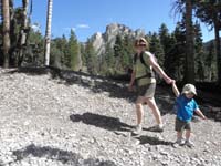 08-Mommy_Kenny_and_a_little_scenery