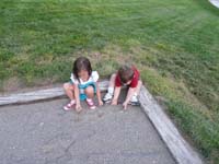 06-Kenny_and_Sierra_playing_in_the_sand